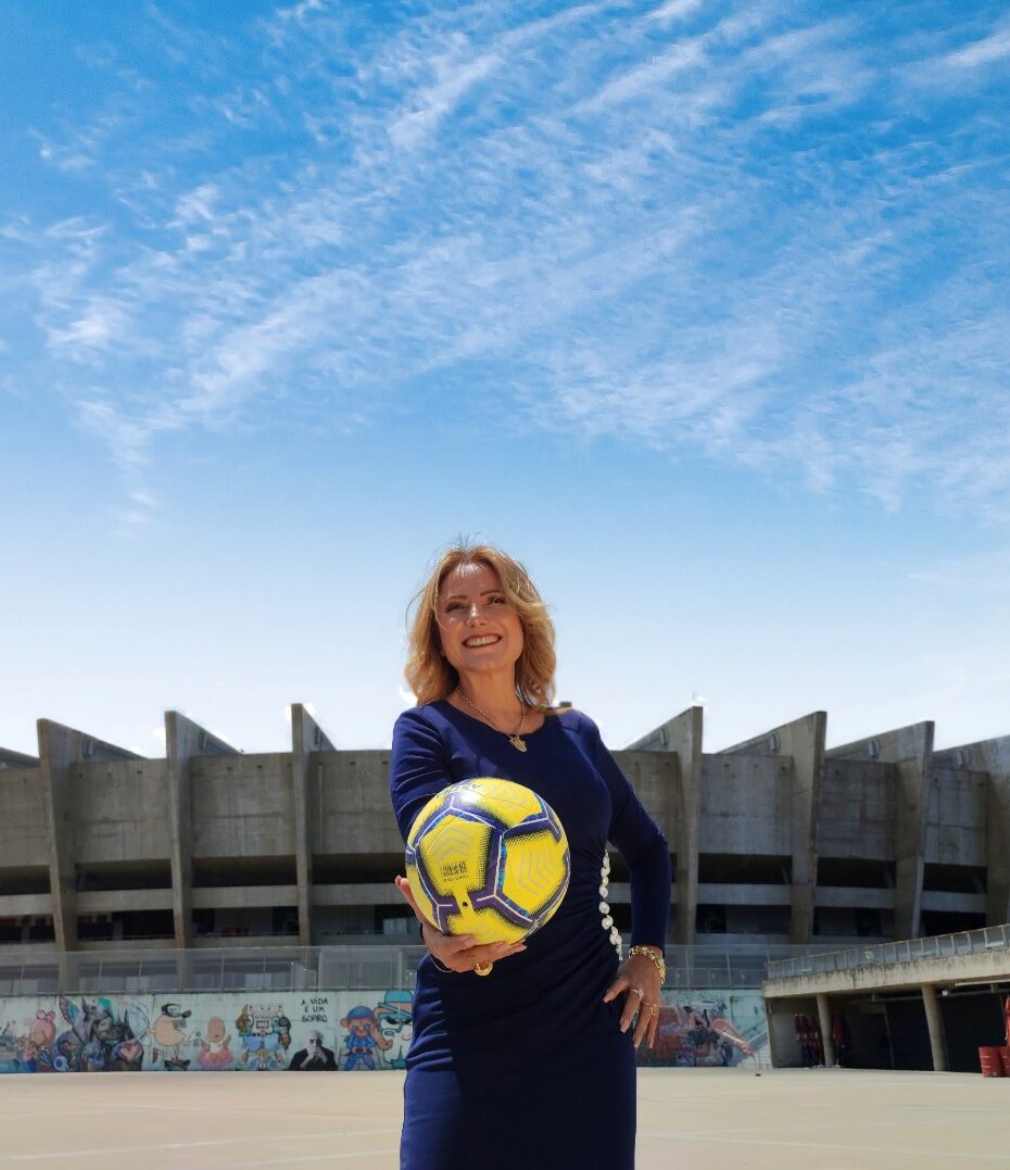 Sibele Neiva - fundadora Online Soluções